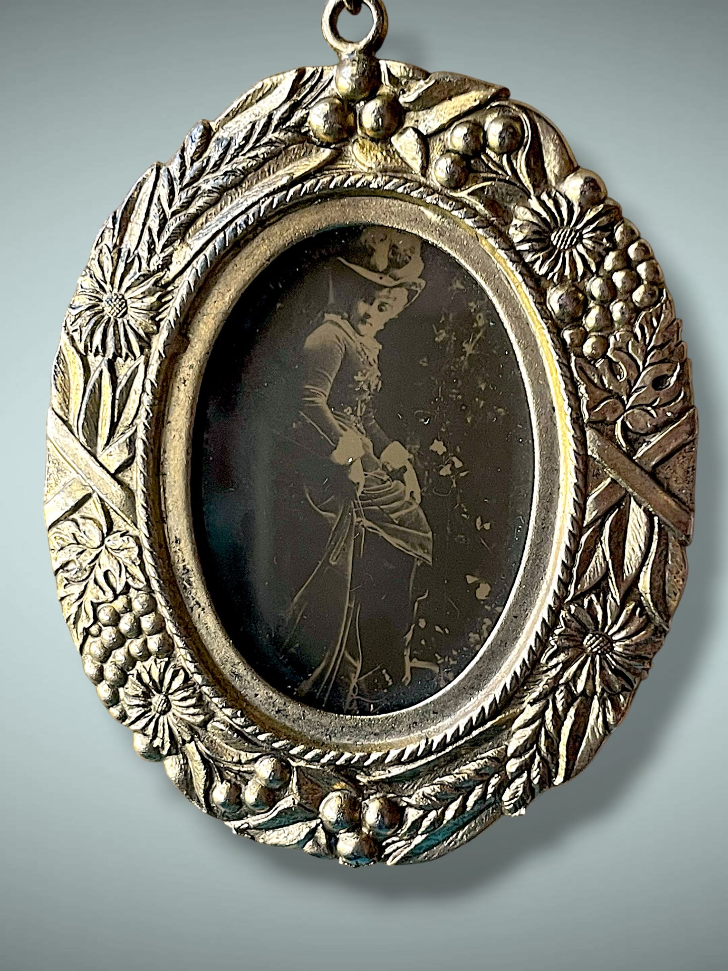 Victorian Brass Floral Tin Type Photo Locket