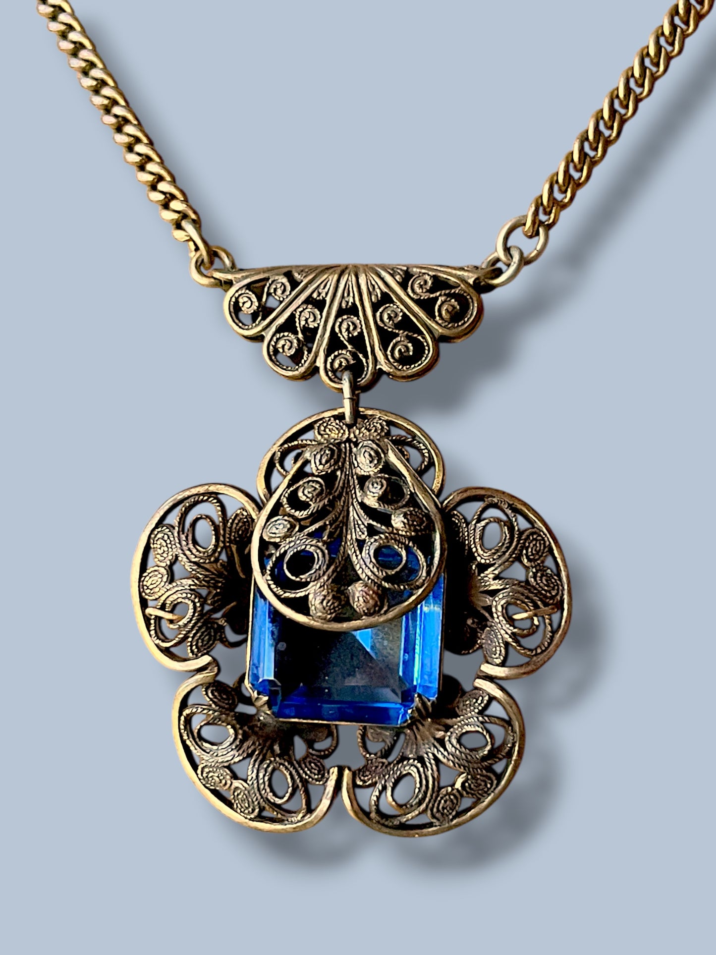 Art Deco Czechoslovakian Blue Crystal Brass Filigree Flower Necklace