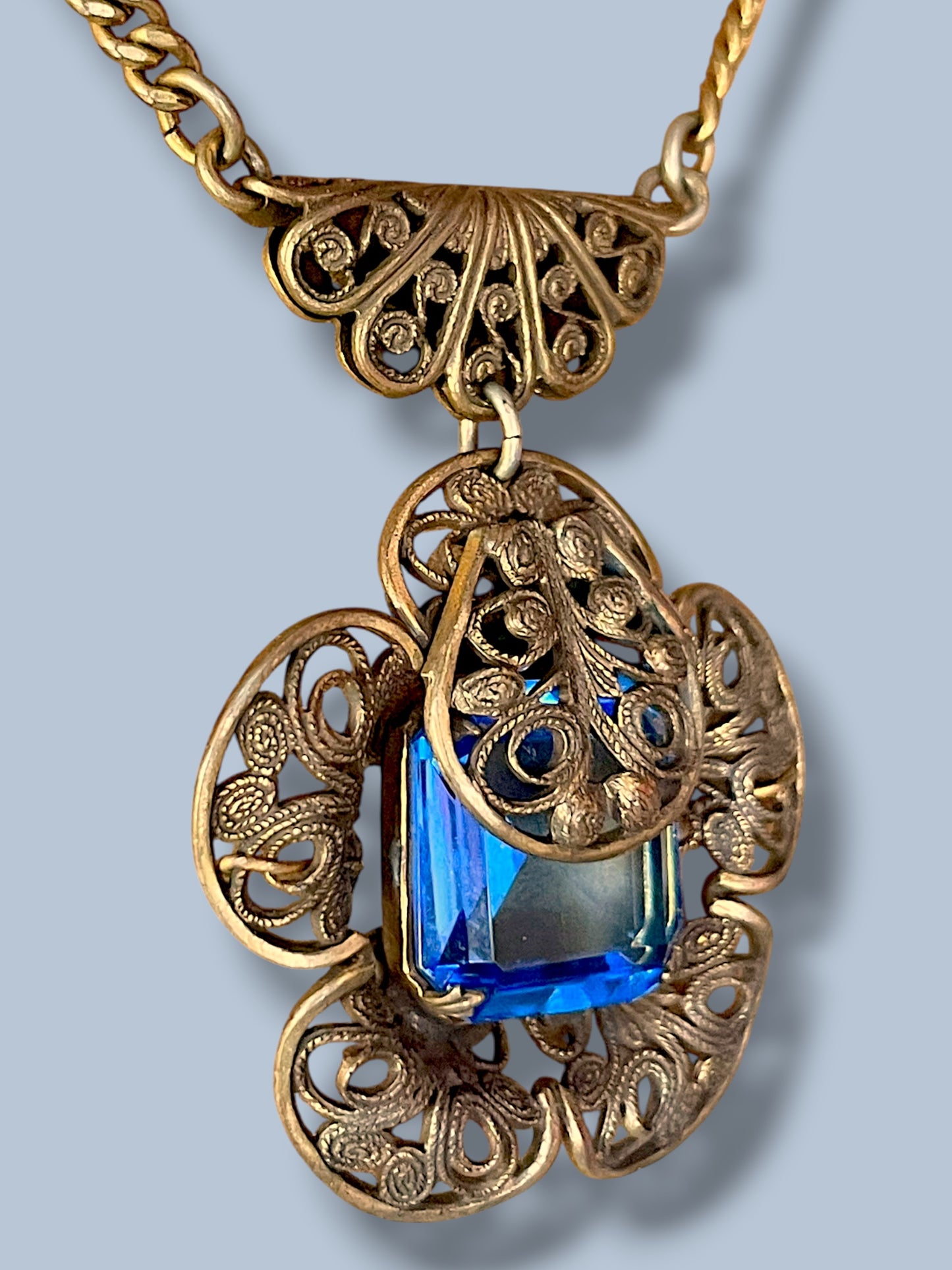 Art Deco Czechoslovakian Blue Crystal Brass Filigree Flower Necklace