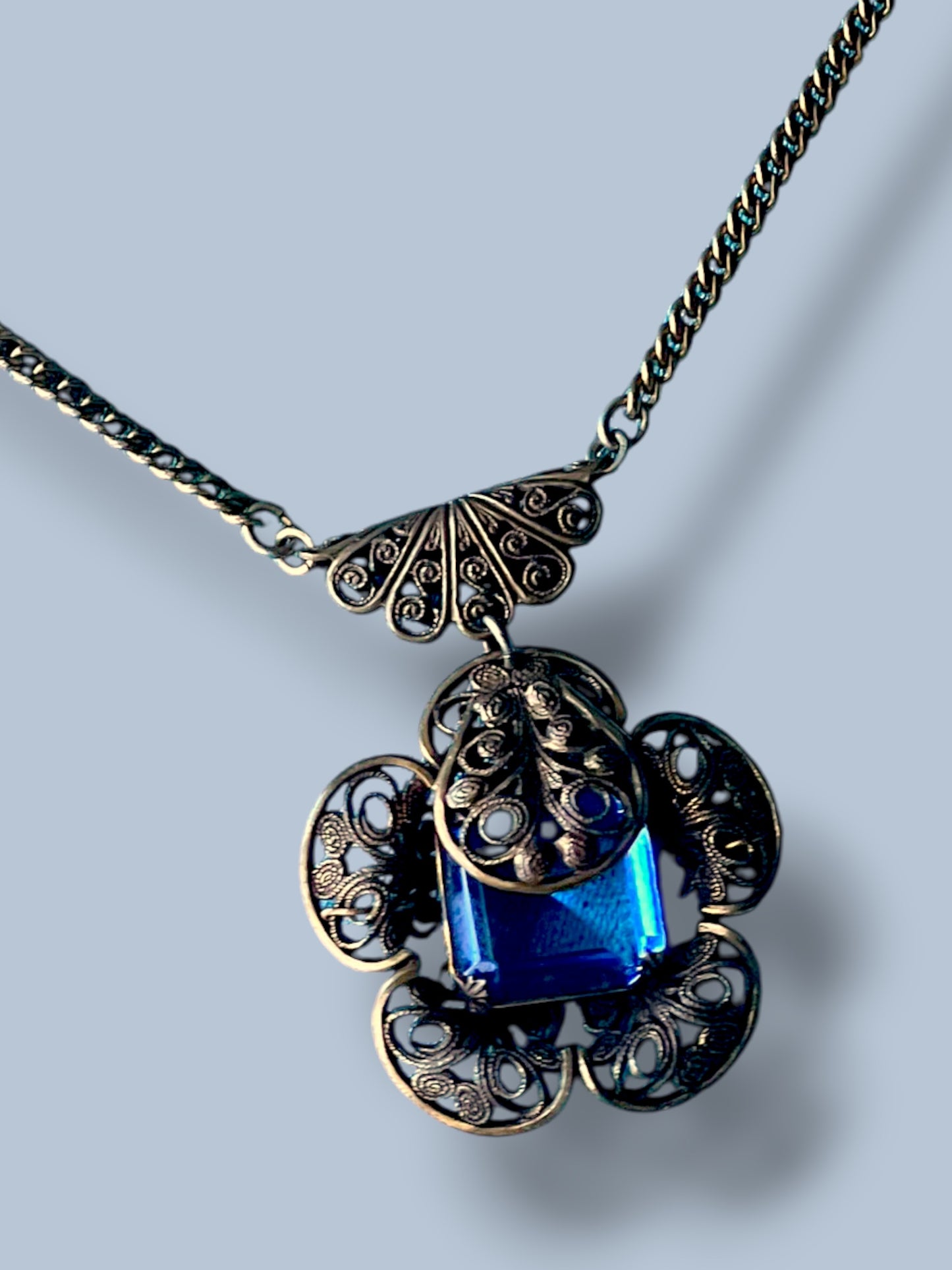 Art Deco Czechoslovakian Blue Crystal Brass Filigree Flower Necklace