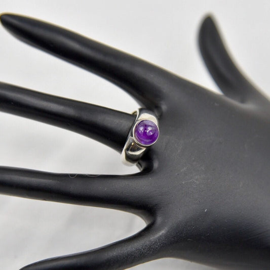 Sterling Amethyst Cabochon Modern Minimalist Ring Size 6.5