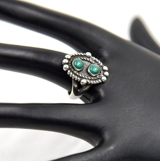 Vintage Old Pawn Green Turquoise, Rope Design & Raindrop Sterling Silver Ring