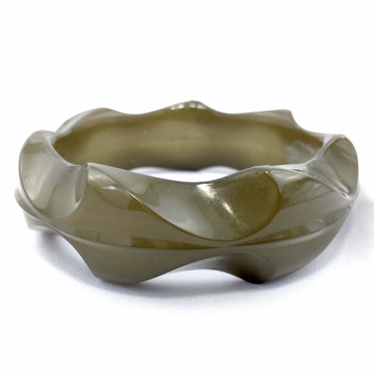 Vintage Green Celluloid Molded Plastic Bangle