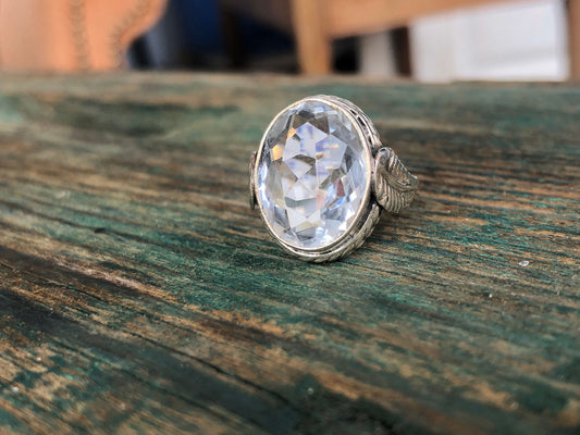 amazing white topaz sparkling solitaire sterling ring