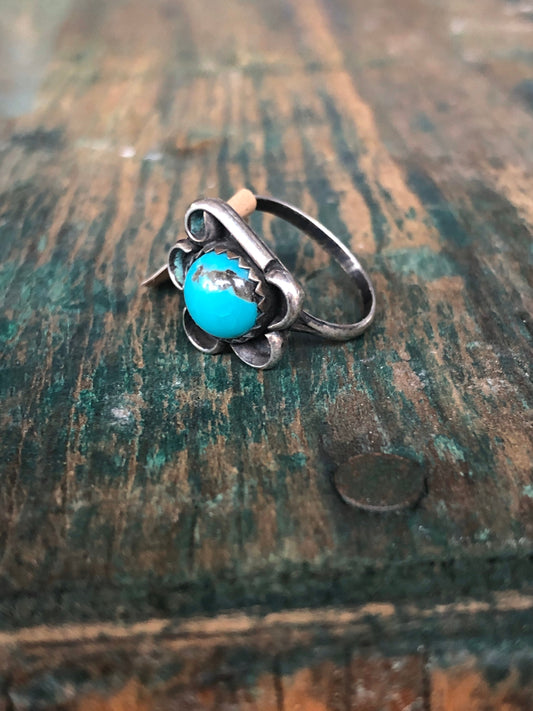 Sterling Silver Native American Turquoise Gemstone Flower Ring