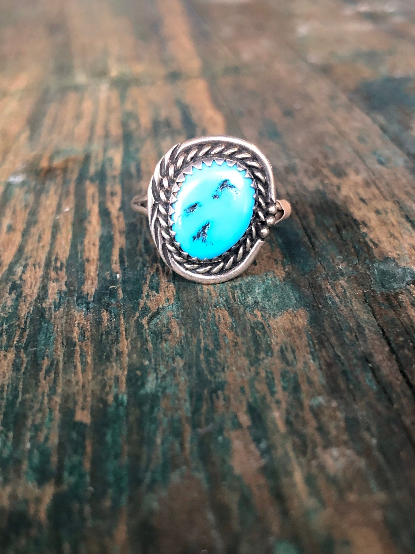 Sterling Silver Southwest Native American Navajo Turquoise Ring