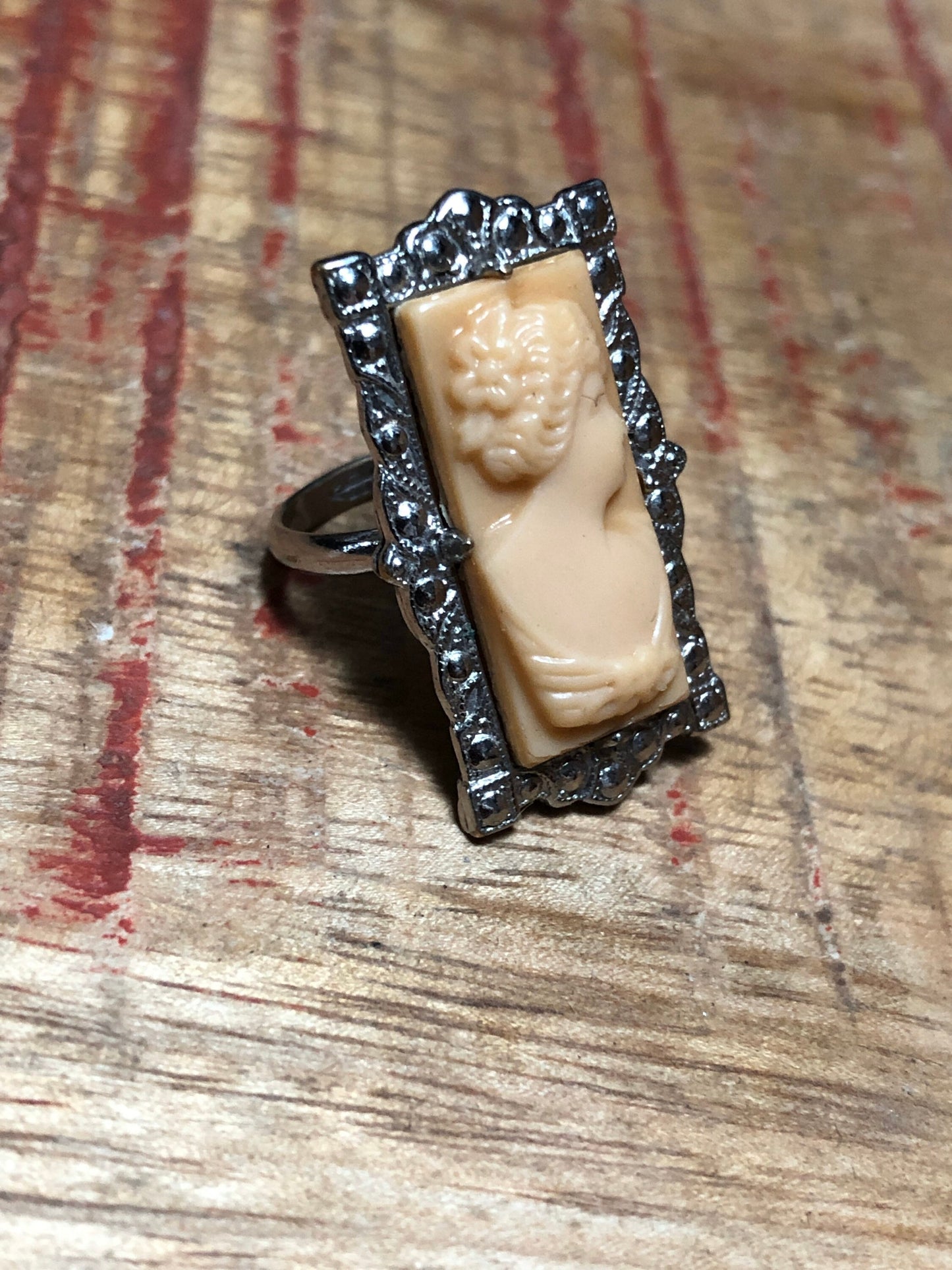 Amazing Molded Celluloid Cameo Sterling Silver & Marcasite Art Deco Ring