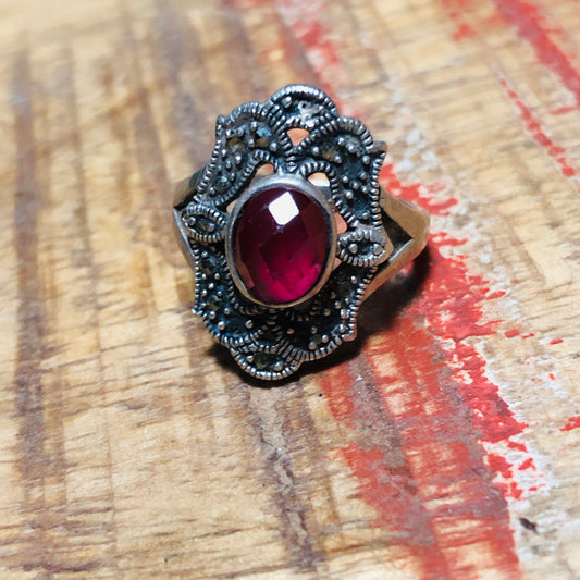 Vintage Art Deco Ruby Sterling Silver & Marcasite ring