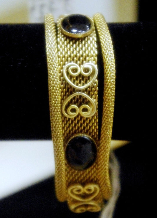 SALE Antique Victorian Gold Mesh, Filigree & Jet Black Onyx Cabochon Bracelet