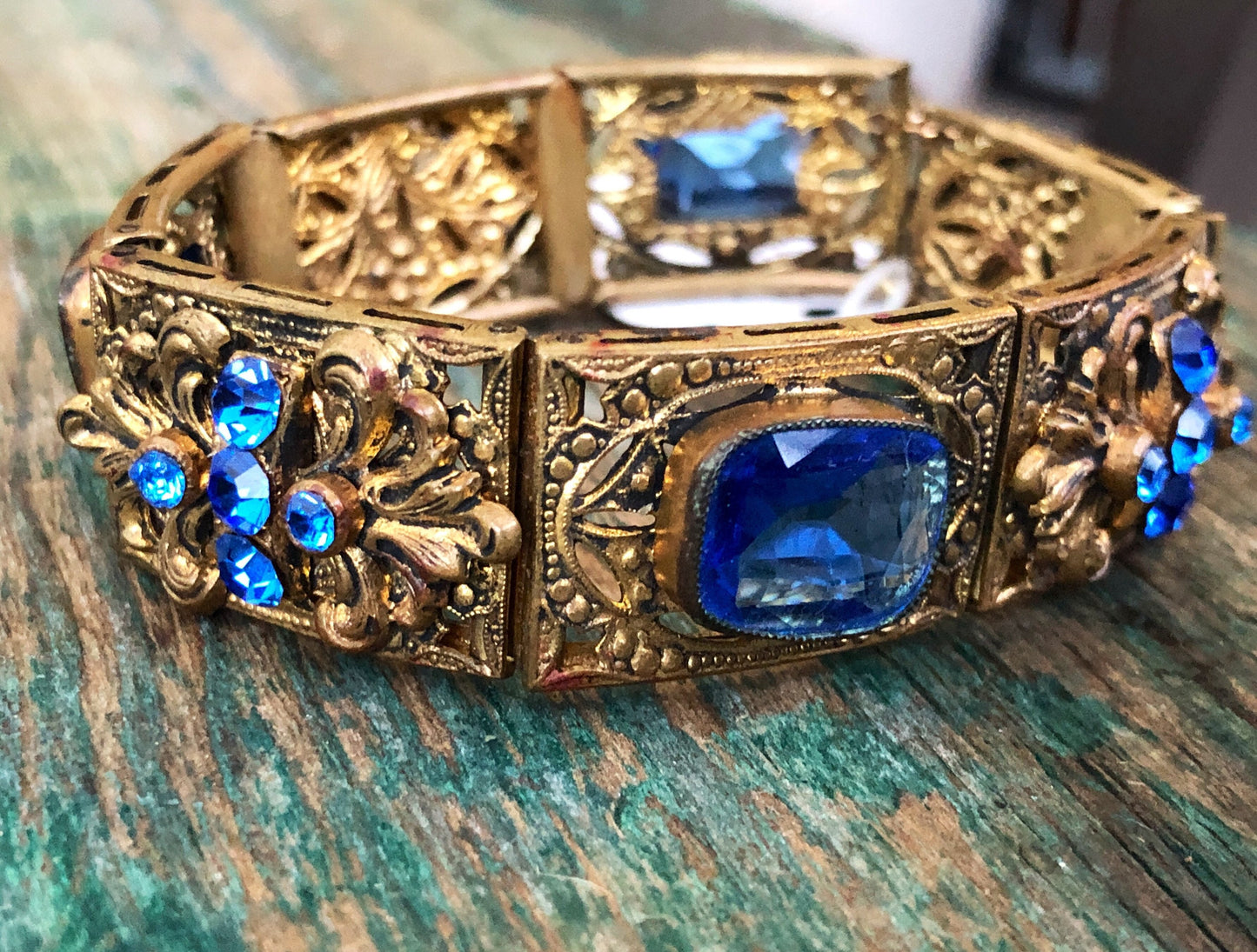Amazing Antique Czechoslovakian Brass Filigree Blue Sapphire Art Glass Bracelet