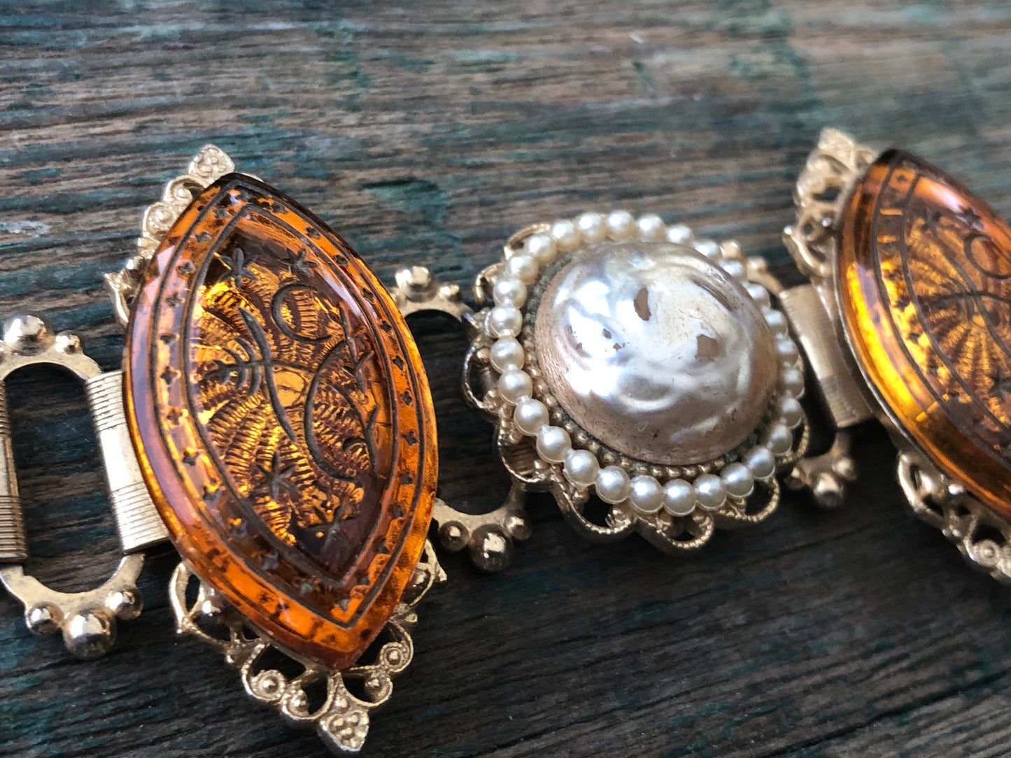 Vintage Antique Carved Gilded Gold Citrine & Giant Faux Pearl Victorian Bookchain Bracelet