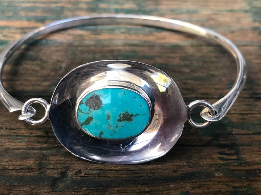 Vintage Turquoise Sterling Silver Pressure Hinged Bangle Bracelet
