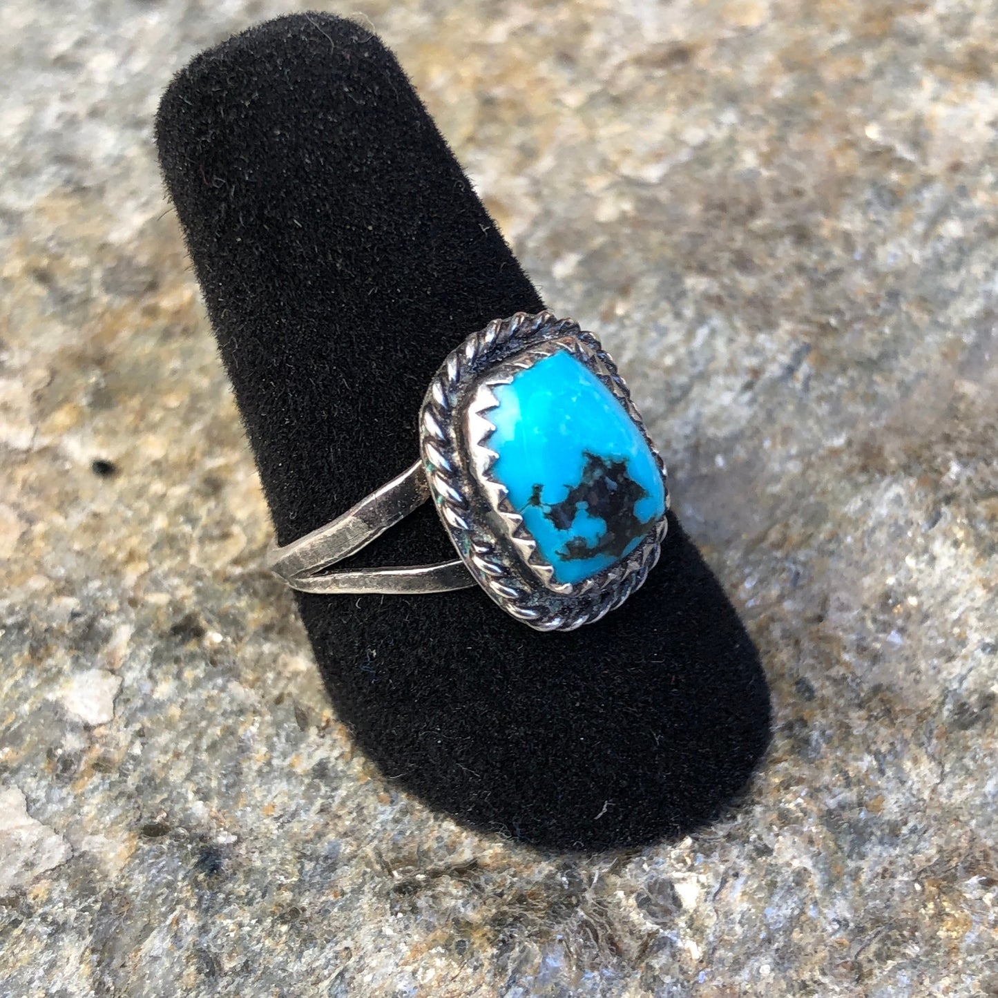 Vintage Native Mexican Old Pawn Turquoise Ring