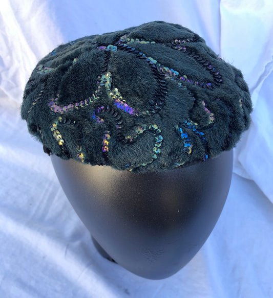 Hunter Green Fuzzy Fascinator Mini Hat with Aurora Borealis Rainbow Sequin Pattern