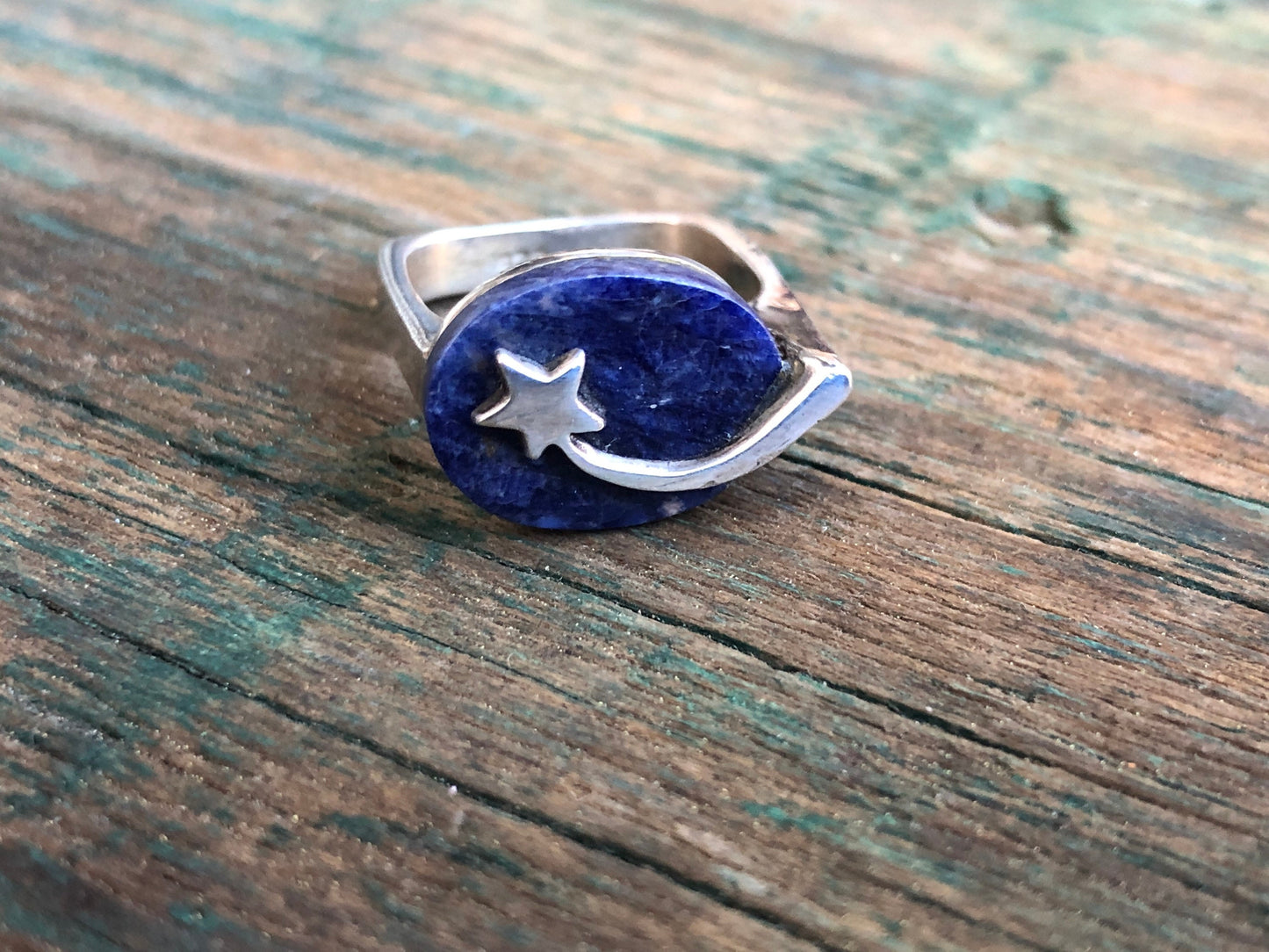 Vintage Modernist Square Cast Band Shooting Star Lapis Lazuli Gemstone Geometric Ring