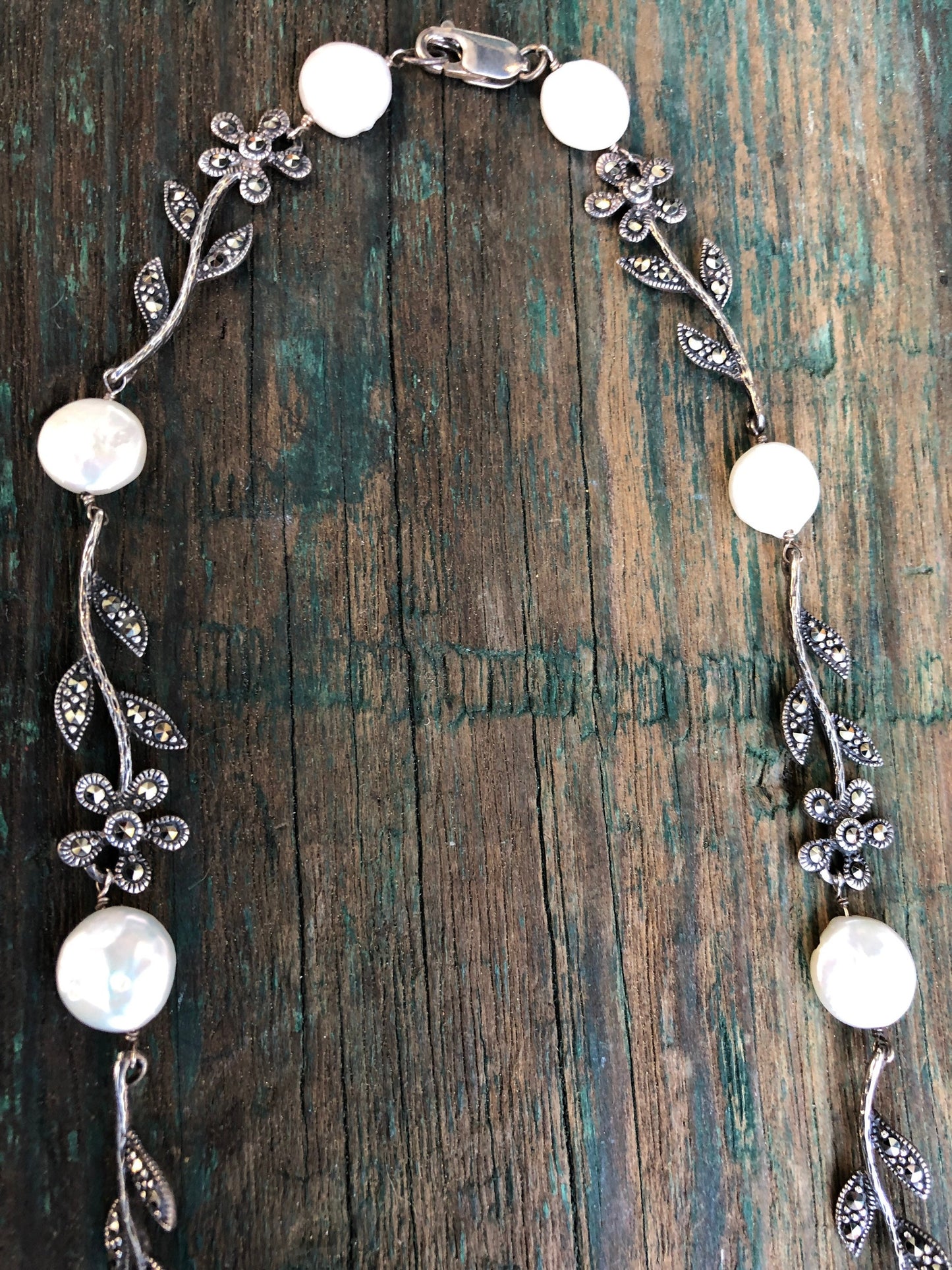 Beautiful Disc Pearl & Sterling Silver with Marcasite Flower and Leaf Vine Link Necklace