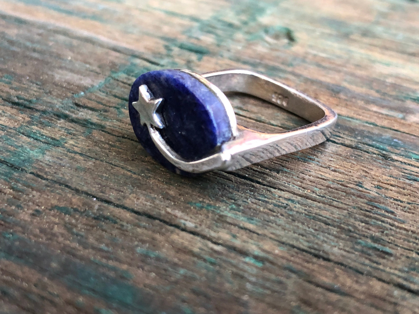 Vintage Modernist Square Cast Band Shooting Star Lapis Lazuli Gemstone Geometric Ring