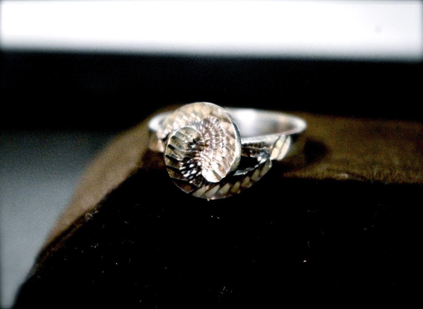 Vintage Sterling Silver Unique Twisted Metal Unisex Ring Southwest Mexican Design