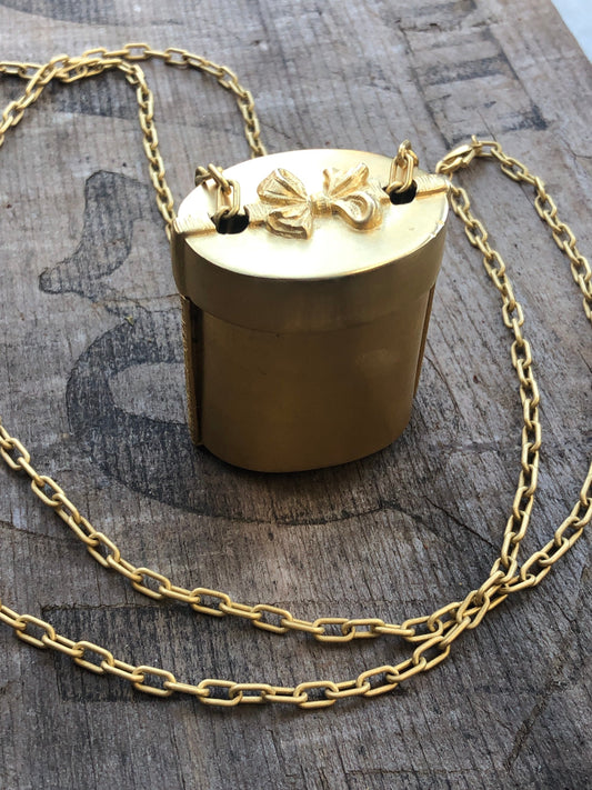 Unique Vintage Gold Opening Gift Box with Bow Necklace