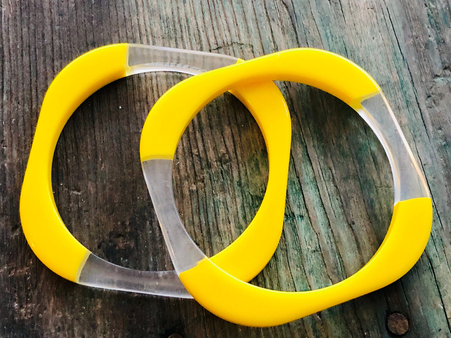 Vintage Bright Yellow & Clear Lucite Geometric Plastic Bangles Set