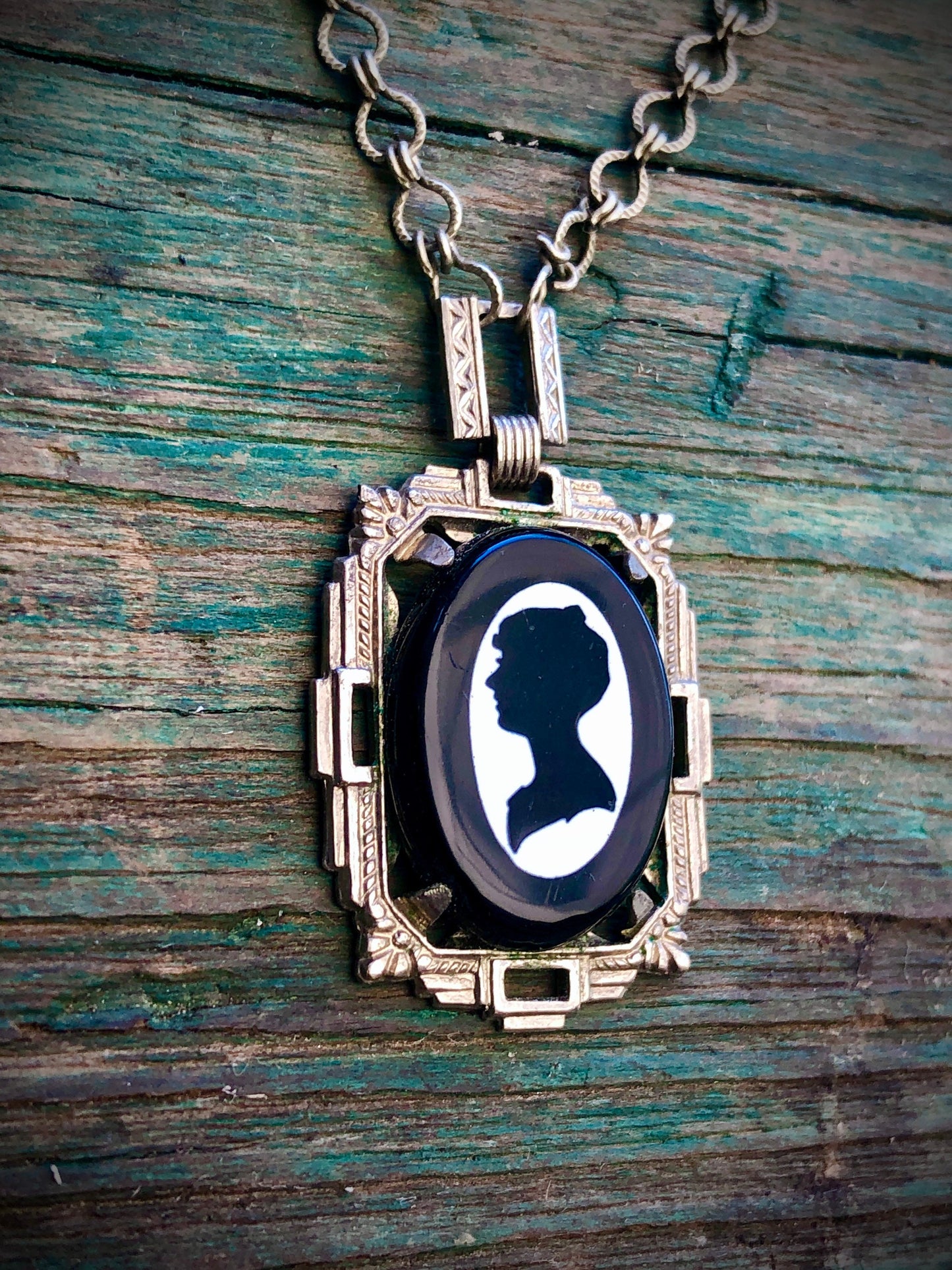 Antique Embossed Silver Art Deco Set Black & White Art Glass Cameo Necklace