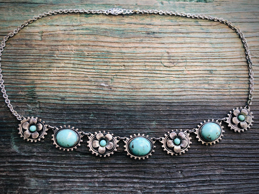 Vintage Turquoise Robins Egg Blue Hubbell Art Glass Flower Detail Embossed Silver Necklace