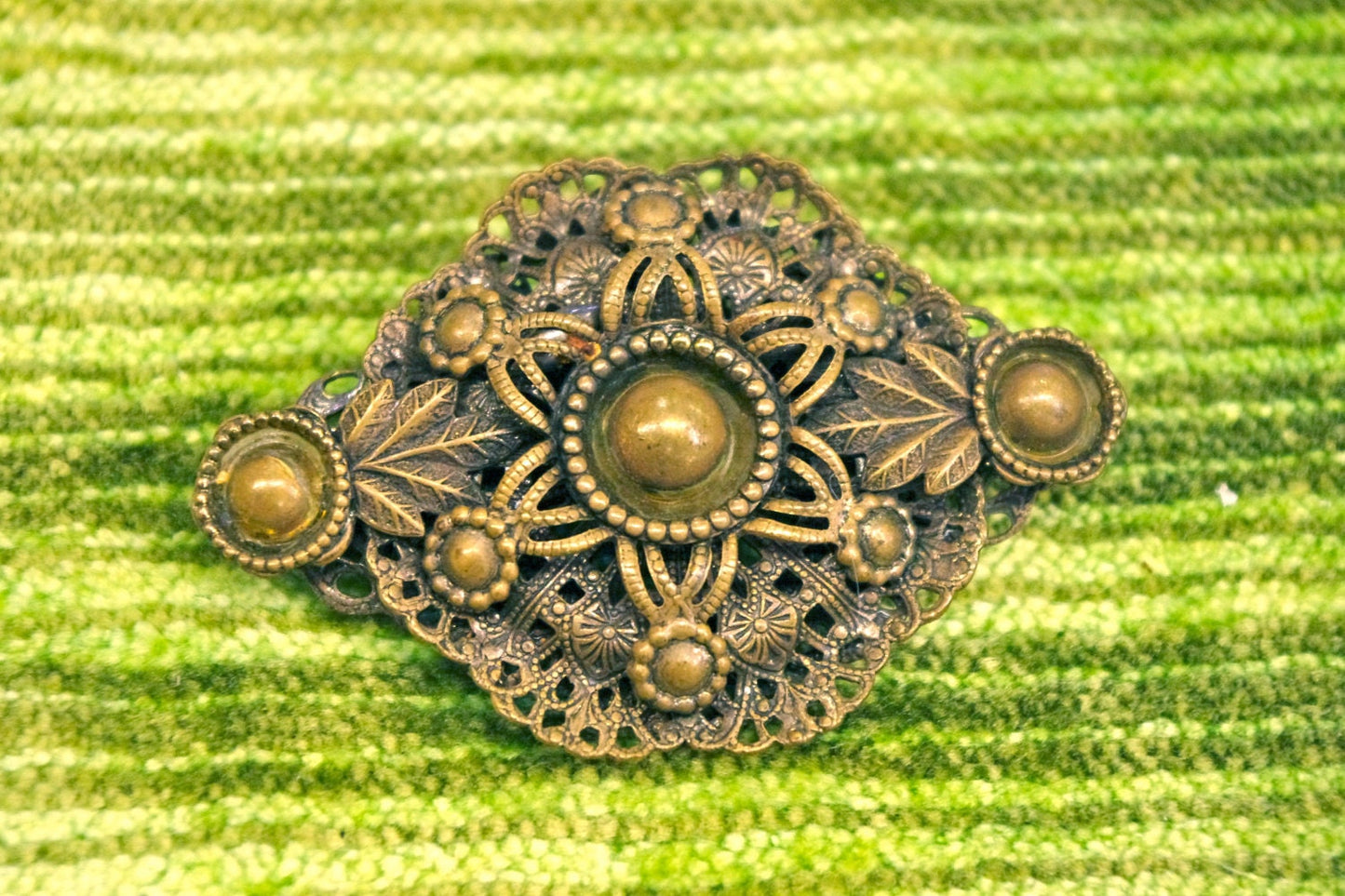 Antique Victorian Brass Filigree Art Nouveau Brooch