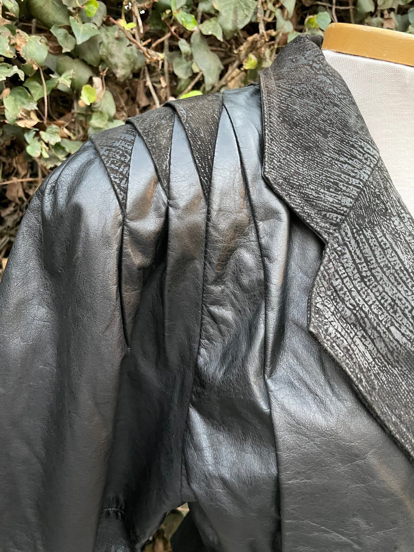 Vintage 1980’s Black Leather & Suede Raglan Batwing Shoulder-Pad Crop Jacket