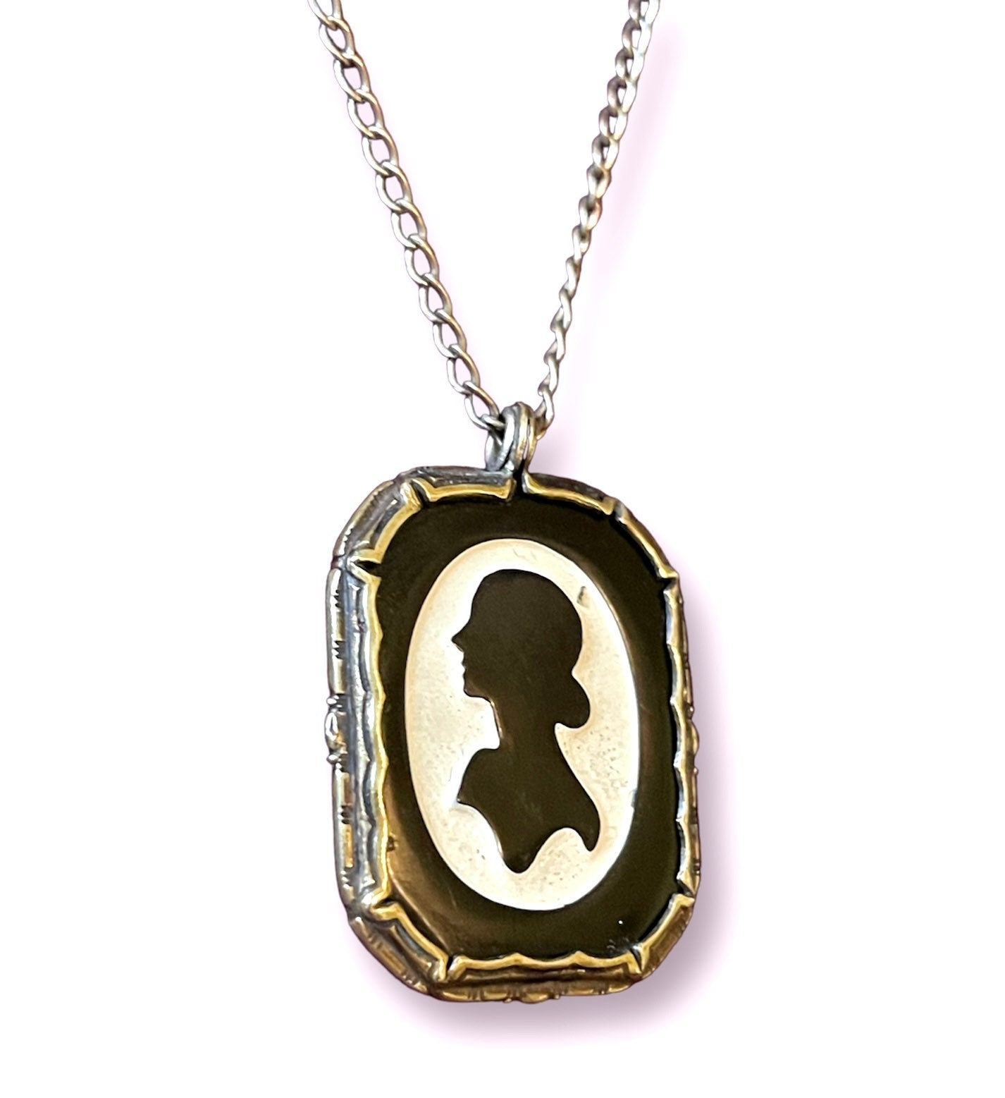 Vintage Shadow Silhouette Plastic Cameo Bezel Set in Brass Necklace